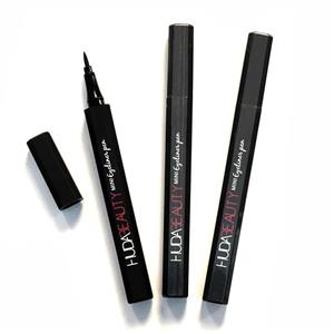 خط چشم ماژیکی هدی بیوتی | Huda beauty